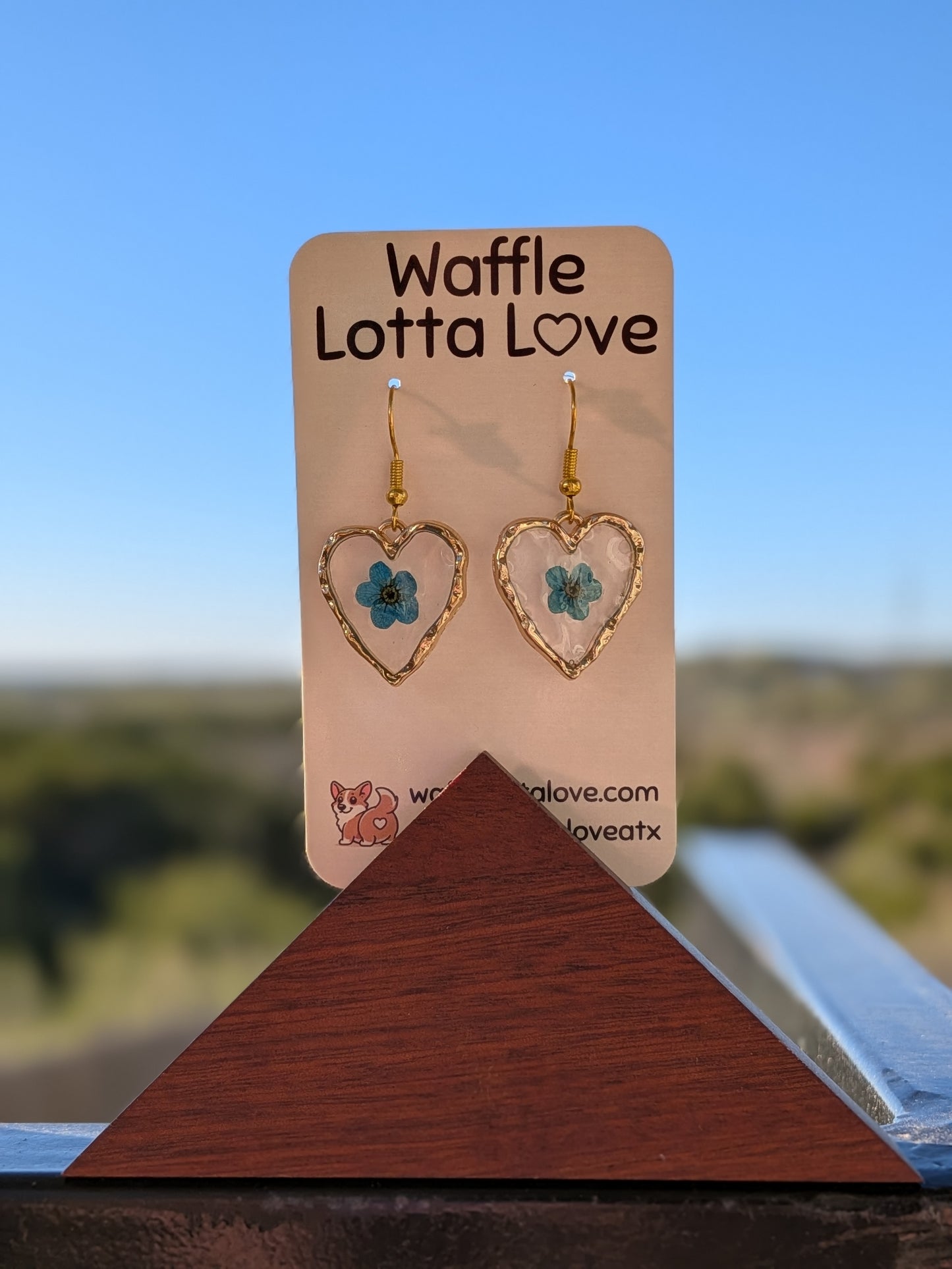 Golden Forget-Me-Not Hearts