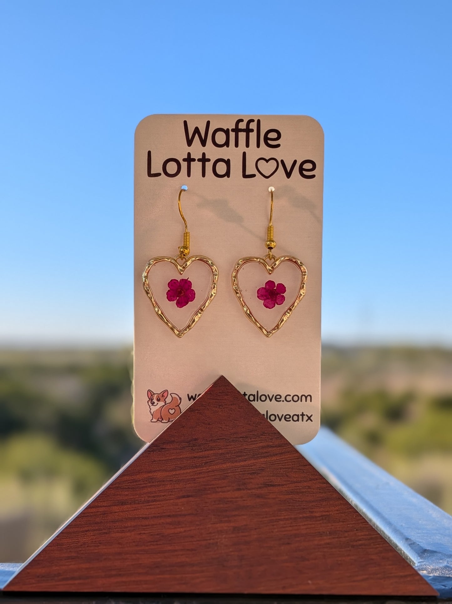 Golden Forget-Me-Not Hearts